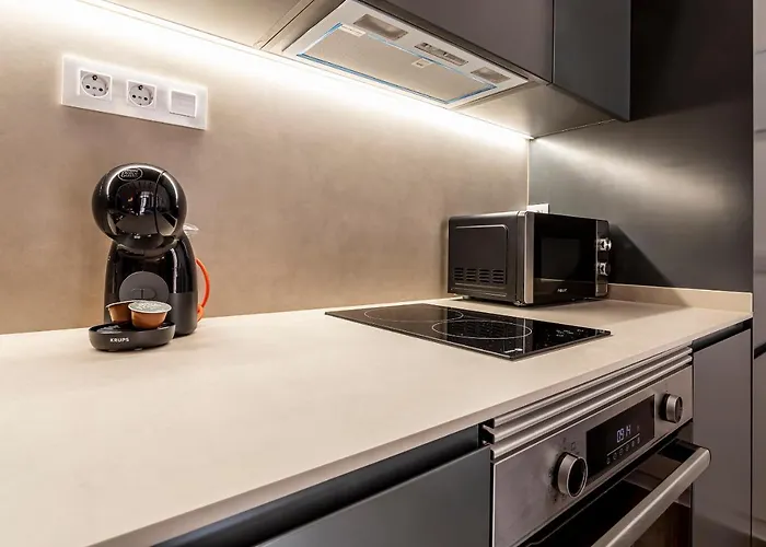VG Puerto Suites Auto Check * Valenza