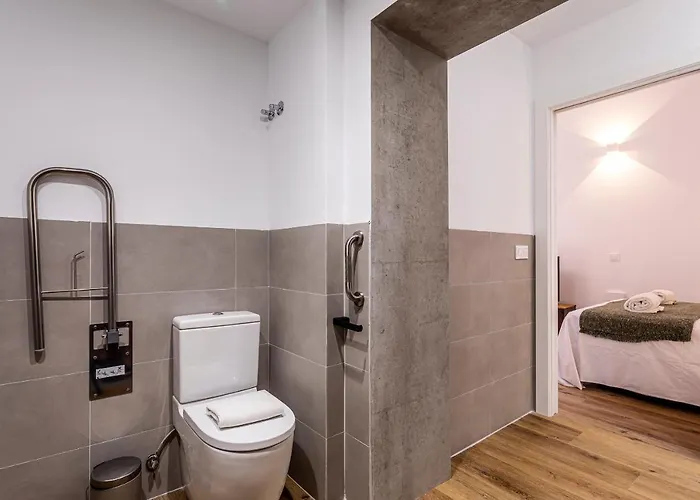 VG Puerto Suites Auto Check * Valenza